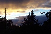 Die Sonne steht hier (kurz vor Mittsommer) übrigens fast im Norden!