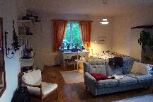 Wohnzimmer (die eine Hälfte)
